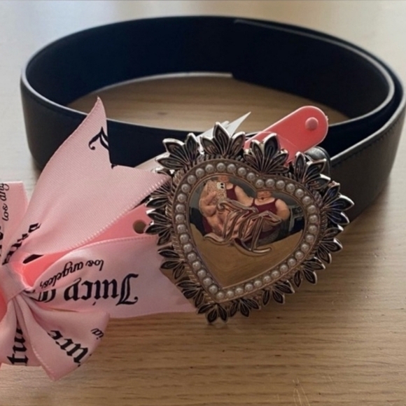 🖤🔹️Juicy Couture🔹️ Black Belt Silver Tone Pearl Heart Buckle Size - Picture 3 of 4